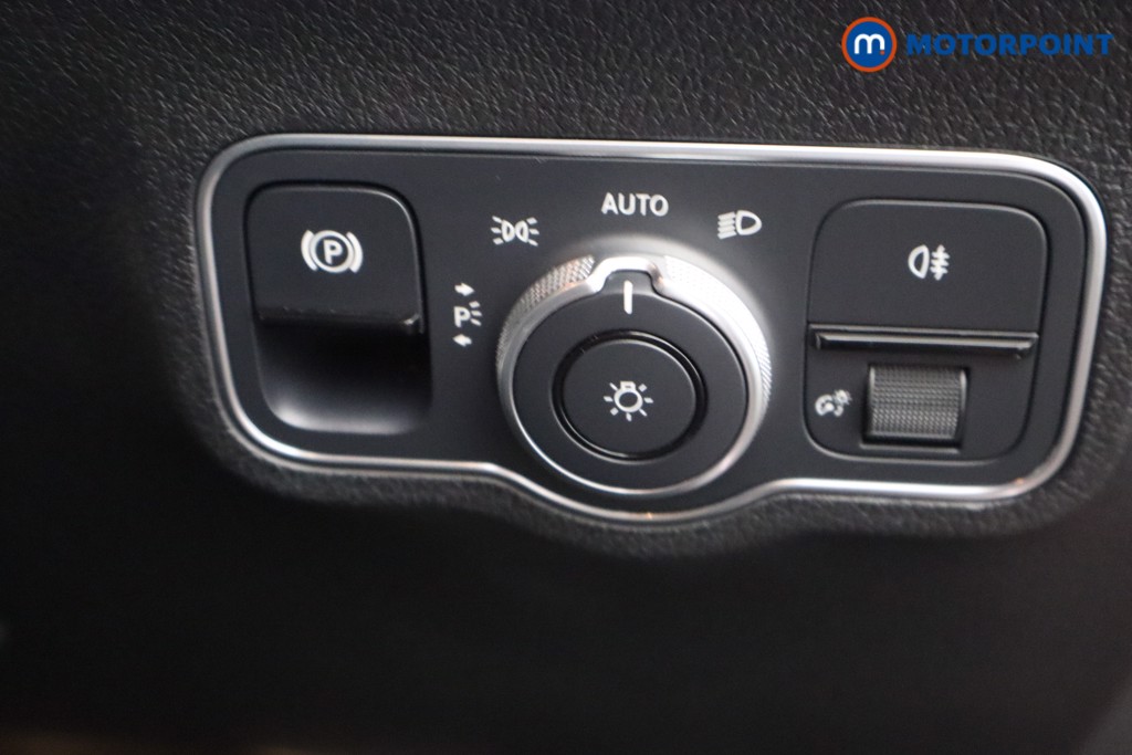 Used Mercedes-Benz GLB 2023 for sale - 77064139: Photo 21