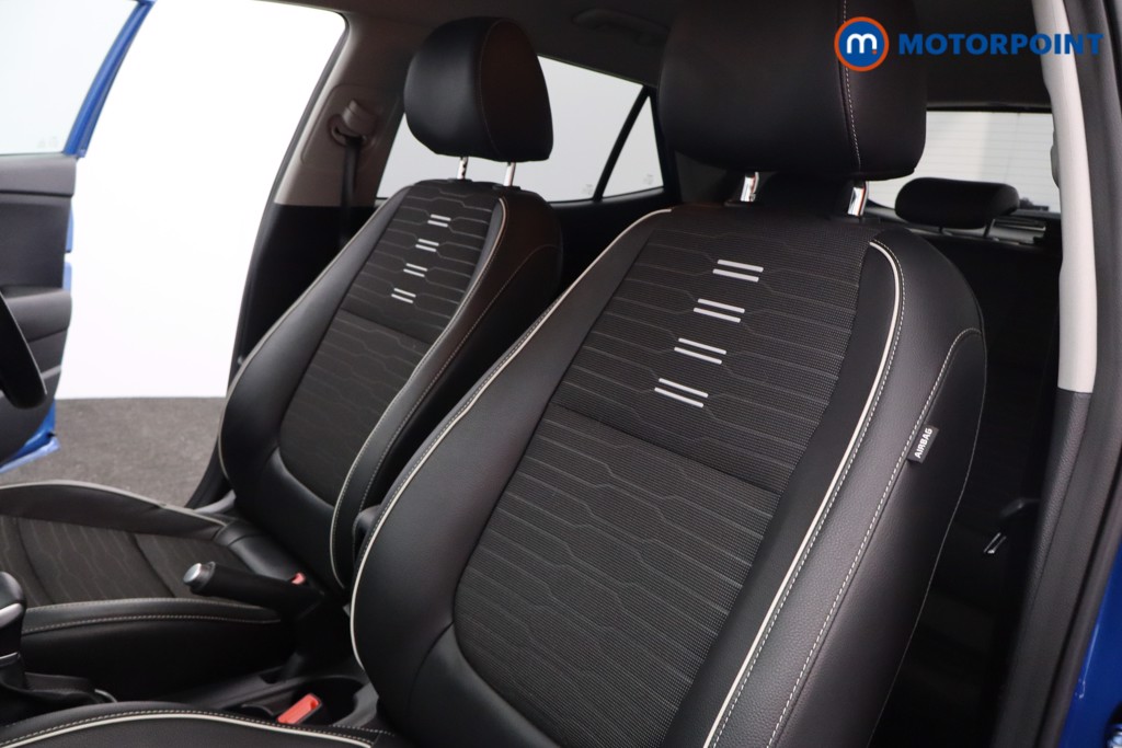 Used Kia Stonic 2023 for sale - 77138546: Photo 22