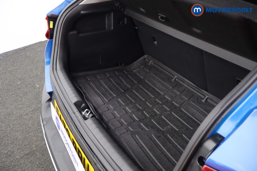 Used Kia Stonic 2023 for sale - 77138546: Photo 45