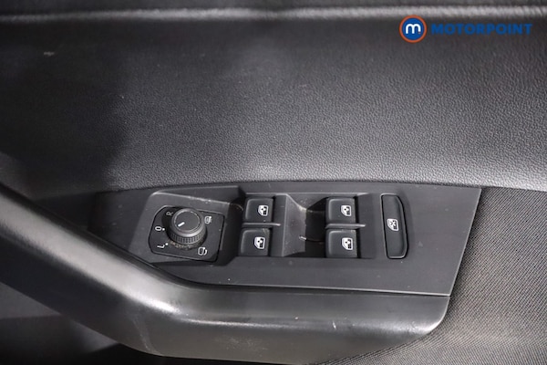 Used Volkswagen Taigo 2023 for sale - 75572726: Photo 32