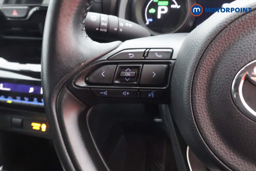 Used Toyota Yaris Cross 2023 for sale - 76641263: Photo 11