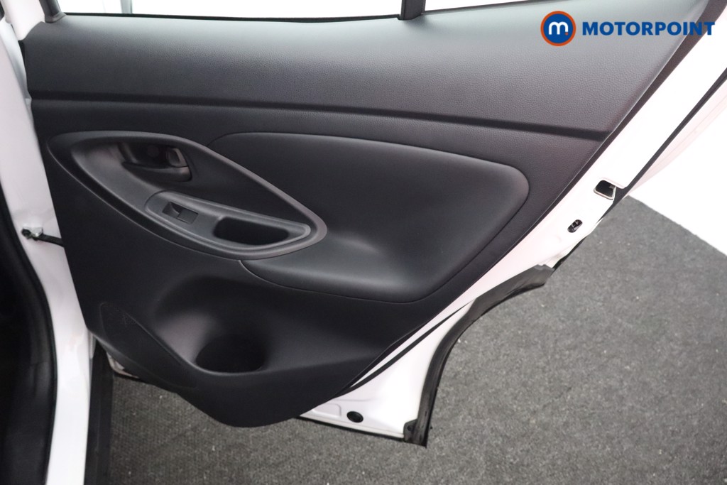 Used Toyota Yaris Cross 2023 for sale - 76641263: Photo 25