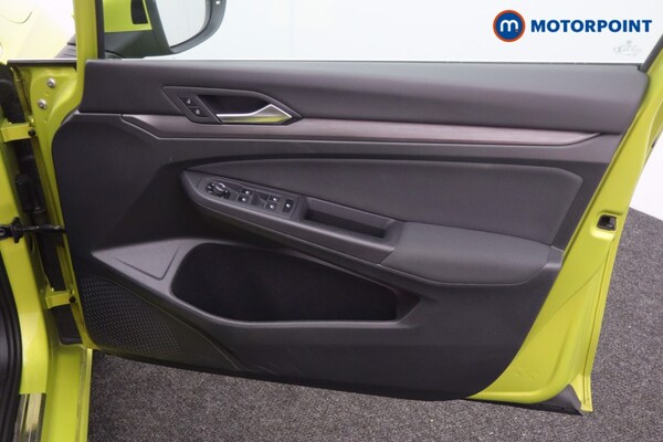 Used Volkswagen Golf 2021 for sale - 76172770: Photo 19