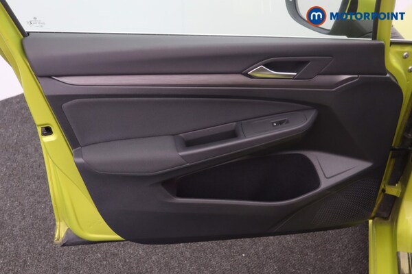 Used Volkswagen Golf 2021 for sale - 76172770: Photo 27