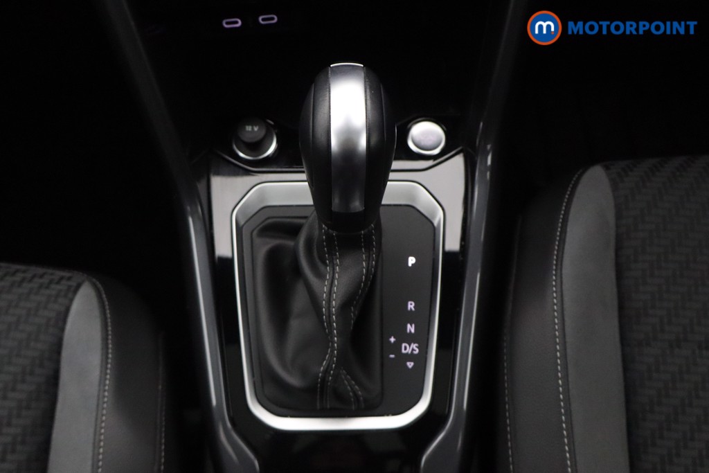 Used Volkswagen T-Roc 2021 for sale - 76723106: Photo 12