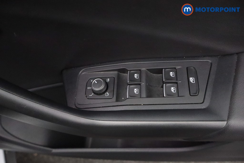 Used Volkswagen T-Roc 2021 for sale - 76723106: Photo 29