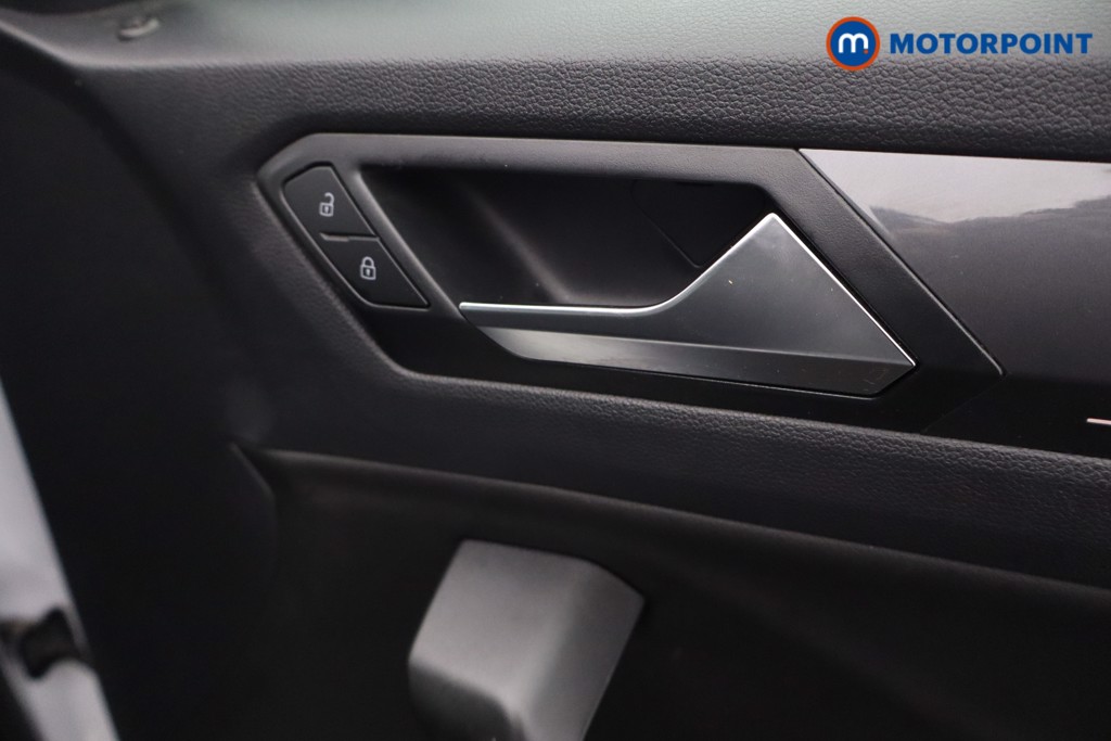 Used Volkswagen T-Roc 2021 for sale - 76723106: Photo 30