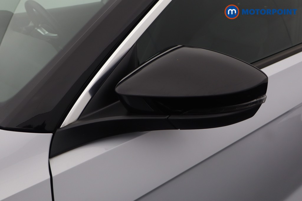 Used Volkswagen T-Roc 2021 for sale - 76723106: Photo 35