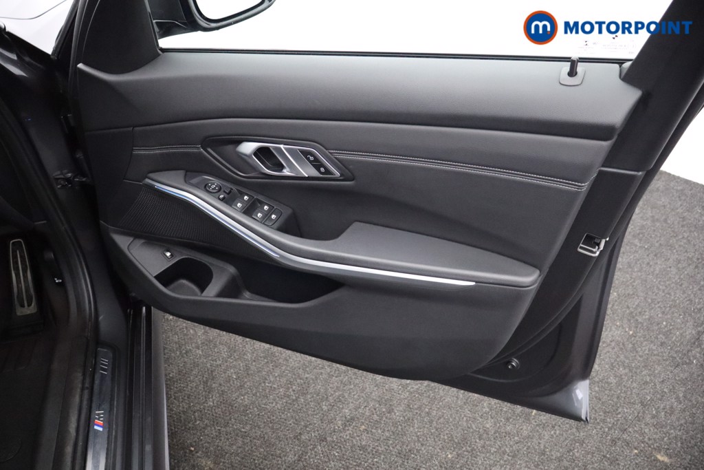 Used BMW 3 Series 2021 for sale - 76961125: Photo 25