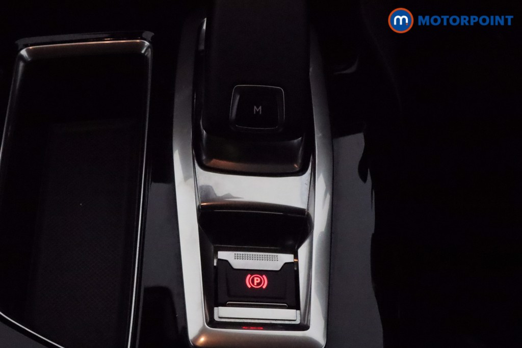 Used Peugeot 3008 2018 for sale - 77199081: Photo 17