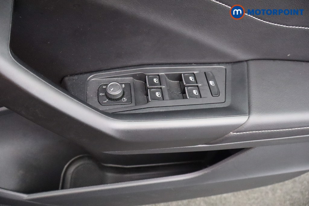 Used Volkswagen T-Roc 2023 for sale - 77152258: Photo 19