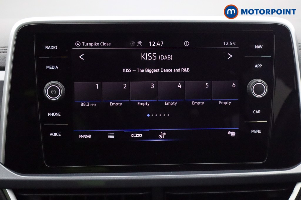 Used Volkswagen T-Roc 2022 for sale - 76984936: Photo 14