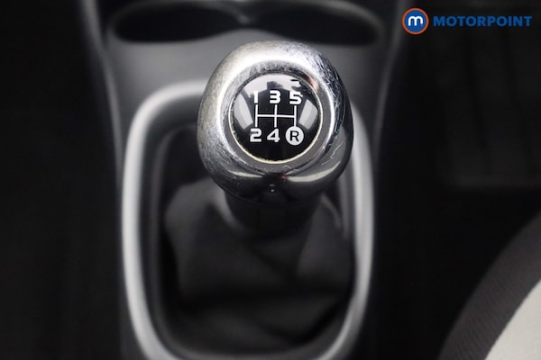 Used Toyota AYGO 2021 for sale - 76038418: Photo 13