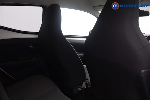 Used Toyota AYGO 2021 for sale - 76038418: Photo 15