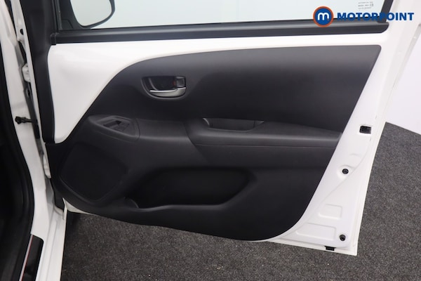Used Toyota AYGO 2021 for sale - 76038418: Photo 28