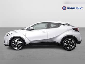 Used Toyota C-HR 2023 for sale - 79511130: Photo