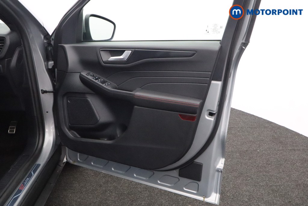 Used Ford Kuga 2023 for sale - 76777618: Photo 18