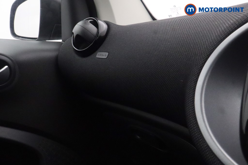 Used smart fortwo 2018 for sale - 76581023: Photo 11