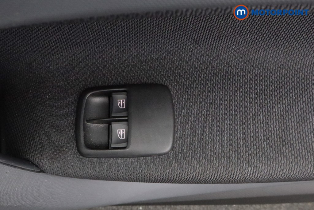 Used smart fortwo 2018 for sale - 76581023: Photo 12