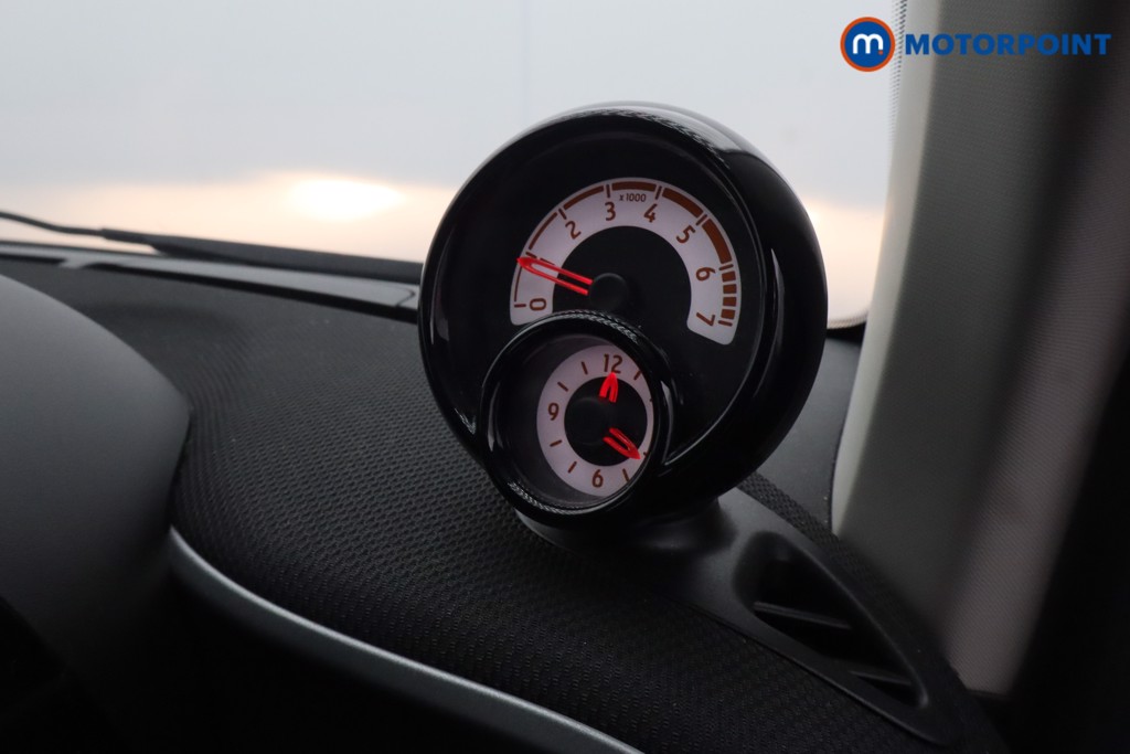 Used smart fortwo 2018 for sale - 76581023: Photo 19