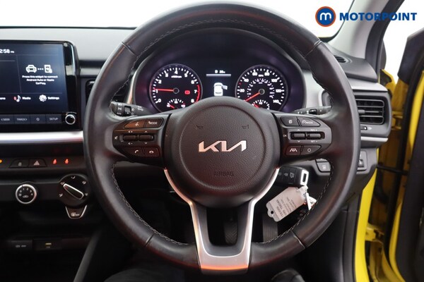 Used Kia Stonic 2023 for sale - 76056338: Photo 10