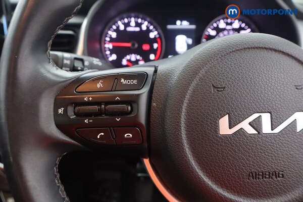 Used Kia Stonic 2023 for sale - 76056338: Photo 11
