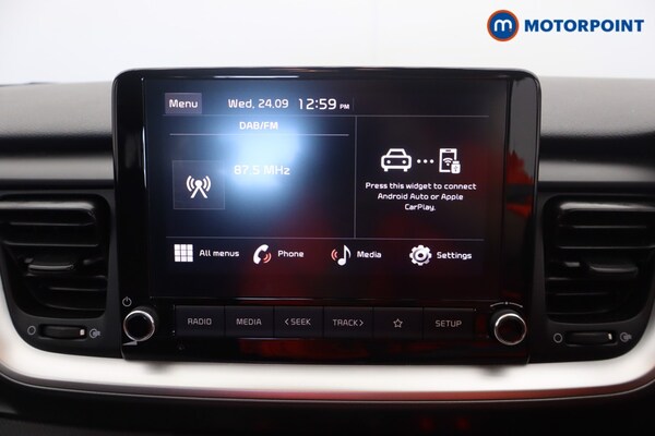 Used Kia Stonic 2023 for sale - 76056338: Photo 15