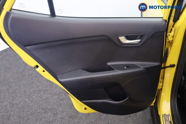 Used Kia Stonic 2023 for sale - 76056338: Photo 26