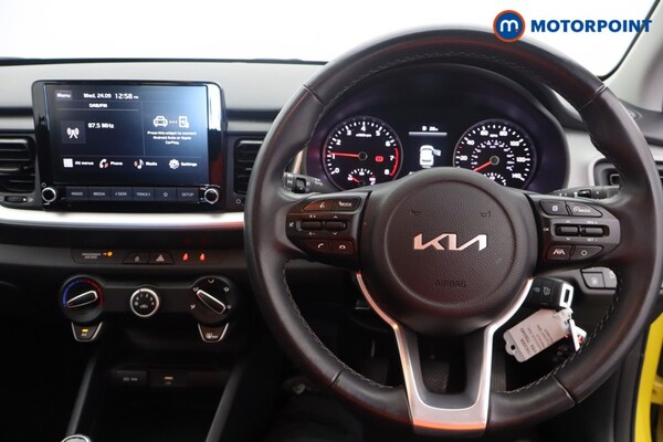 Used Kia Stonic 2023 for sale - 76056338: Photo 9