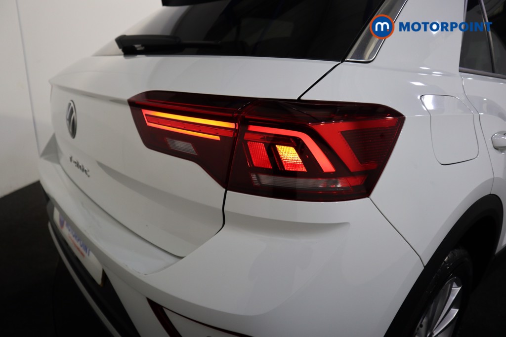 Used Volkswagen T-Roc 2023 for sale - 76819478: Photo 29