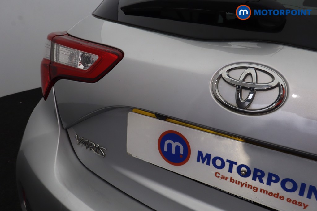 Used Toyota Yaris 2020 for sale - 77432025: Photo 37