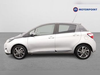 Used Toyota Yaris 2020 for sale - 77432025: Photo