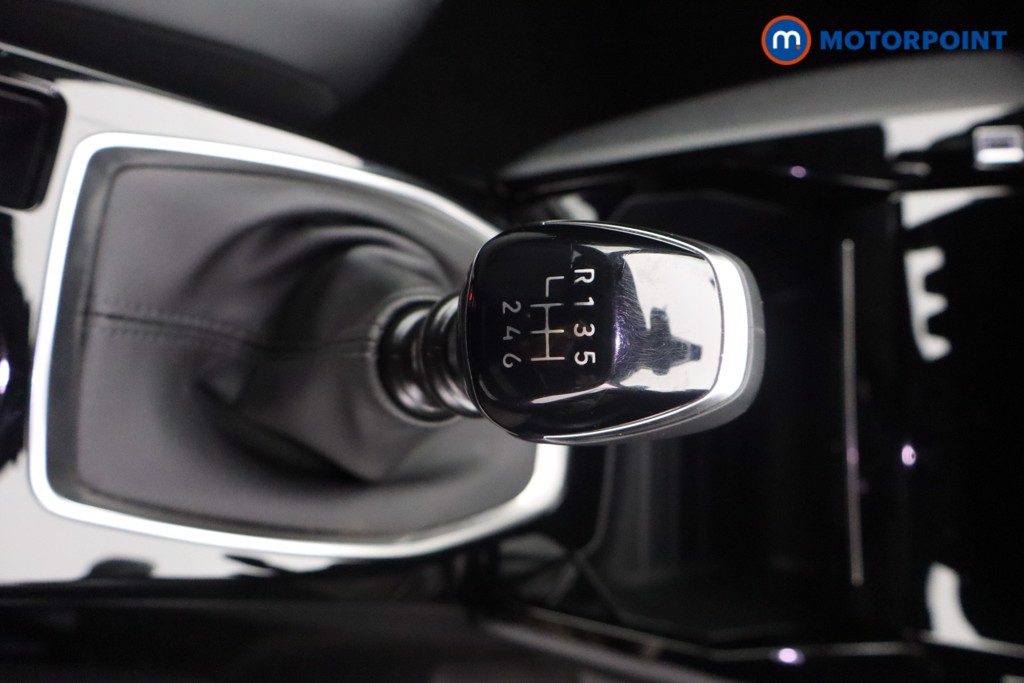 Used Peugeot 2008 2024 for sale - 76889975: Photo 16