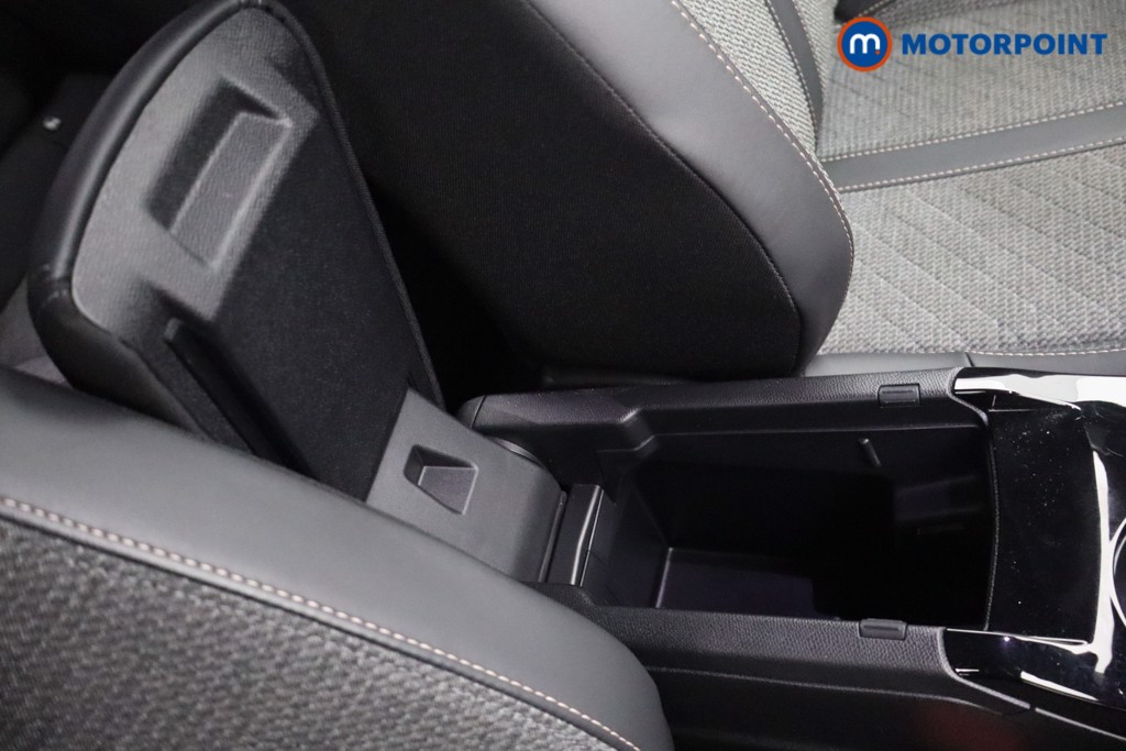 Used Peugeot 2008 2024 for sale - 76889975: Photo 21