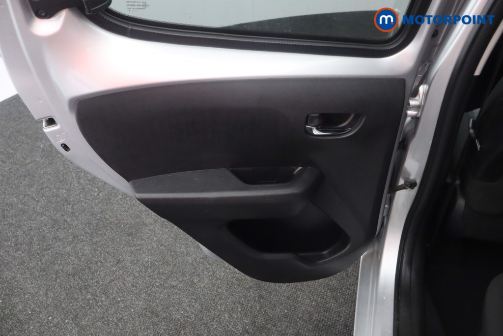 Used Peugeot 108 2018 for sale - 76162344: Photo 27
