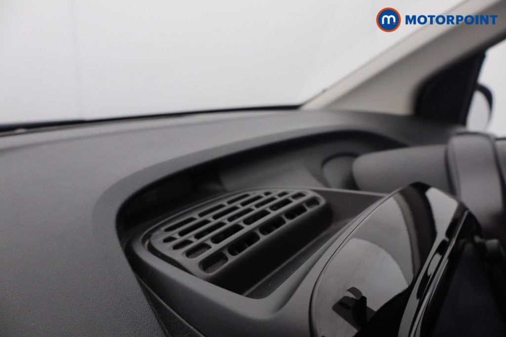 Used Peugeot 108 2018 for sale - 76162344: Photo 33
