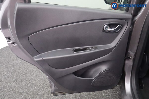 Used Renault Captur 2018 for sale - 76127777: Photo 25