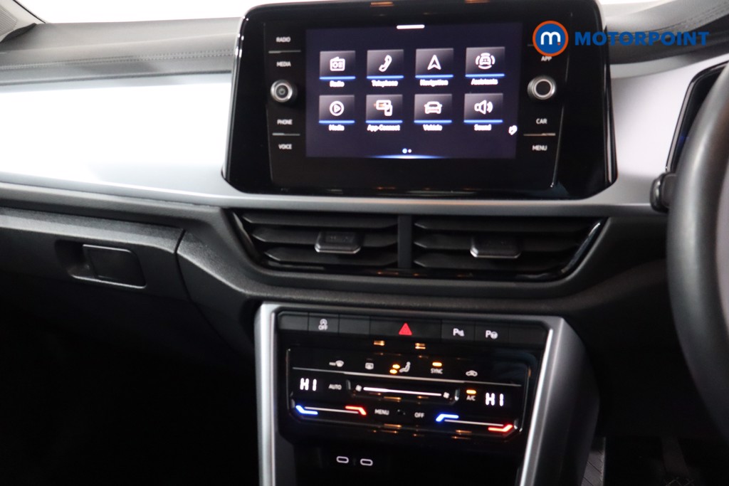 Used Volkswagen T-Roc 2022 for sale - 76494802: Photo 23