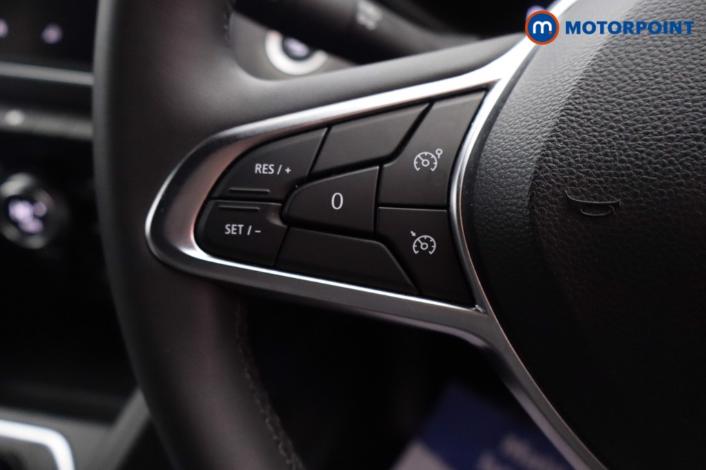 Used Renault Clio 2024 for sale - 78095462: Photo 11