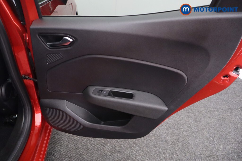 Used Renault Clio 2024 for sale - 78095462: Photo 27