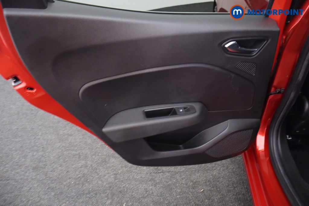 Used Renault Clio 2024 for sale - 78095462: Photo 28