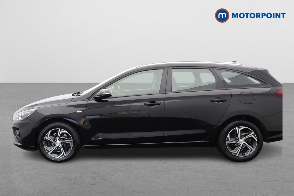 Used Hyundai i30 2023 for sale - 78037976: Photo 4
