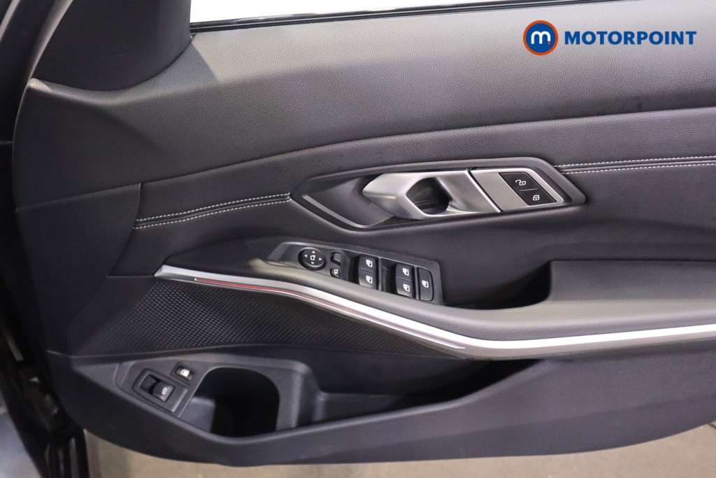 Used BMW 3 Series 2021 for sale - 77653929: Photo 17