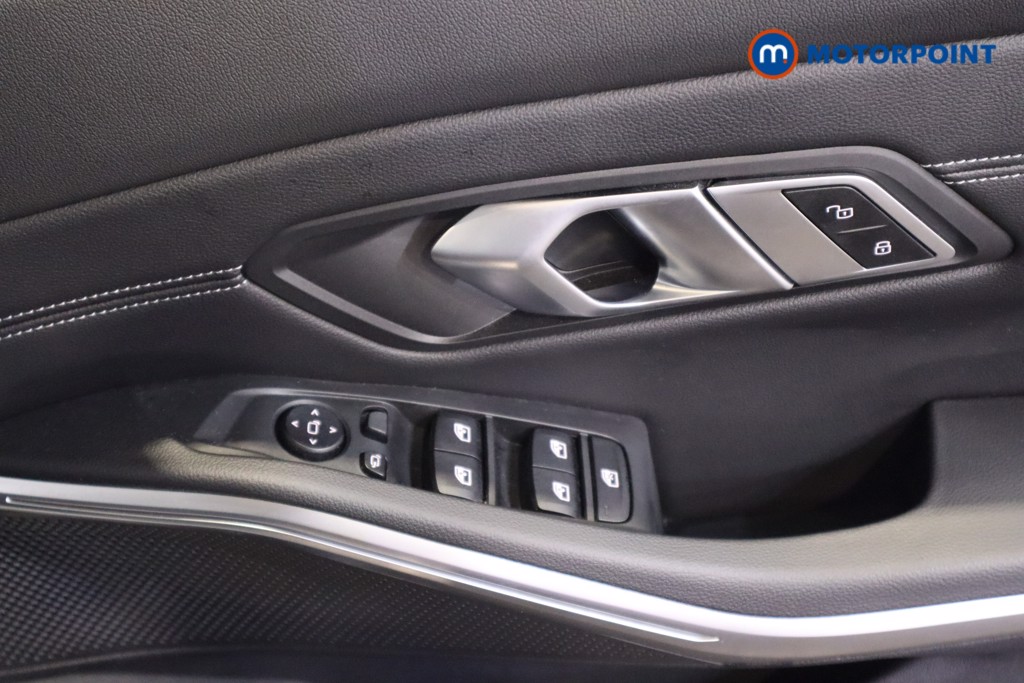 Used BMW 3 Series 2021 for sale - 77653929: Photo 18