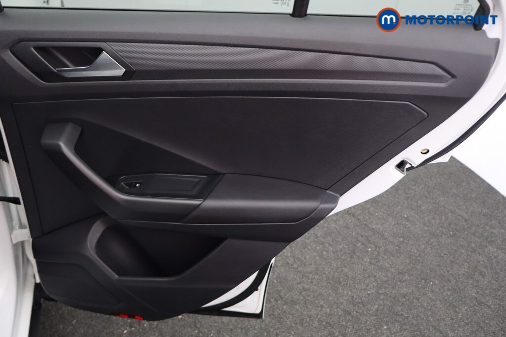 Used Volkswagen T-Roc 2023 for sale - 78078519: Photo 29