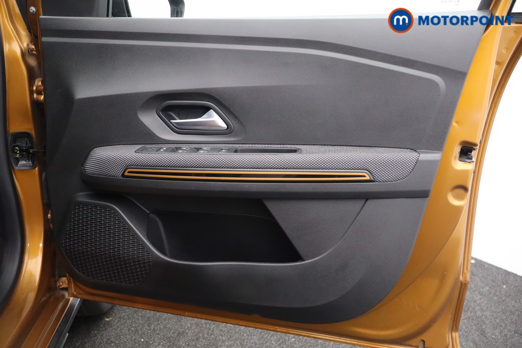 Used Dacia Sandero Stepway 2022 for sale - 77094320: Photo 19