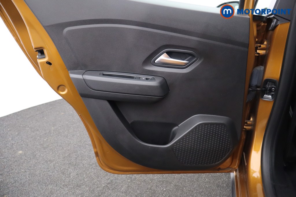 Used Dacia Sandero Stepway 2022 for sale - 77094320: Photo 25