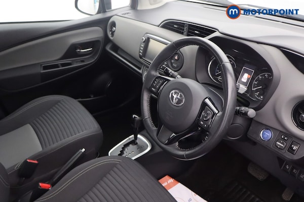 Used Toyota Yaris 2018 for sale - 75985438: Photo 14