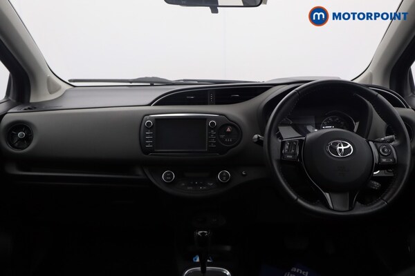 Used Toyota Yaris 2018 for sale - 75985438: Photo 21