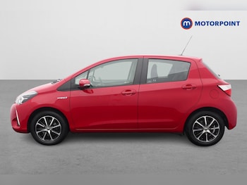 Used Toyota Yaris 2018 for sale - 75985438: Photo 4